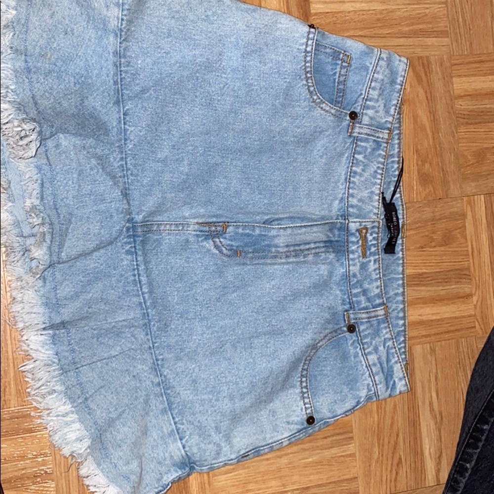 Light wash denim skirt